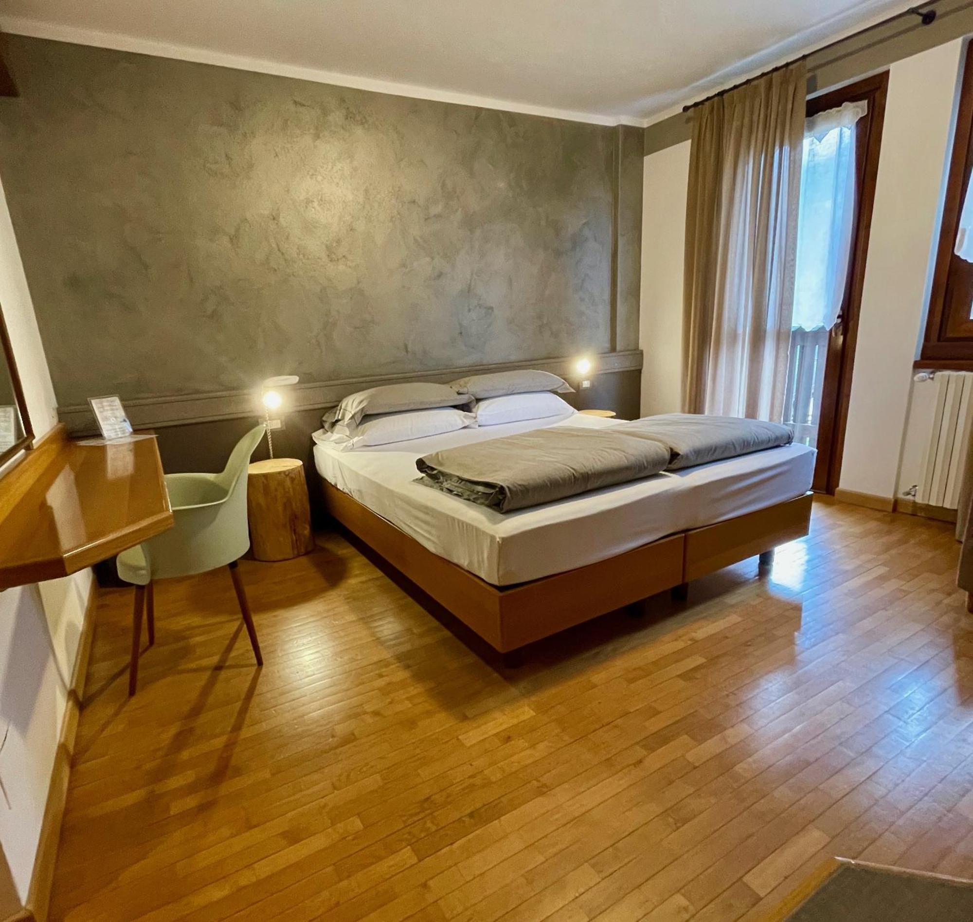 Hotel Garni Sorriso 4*
