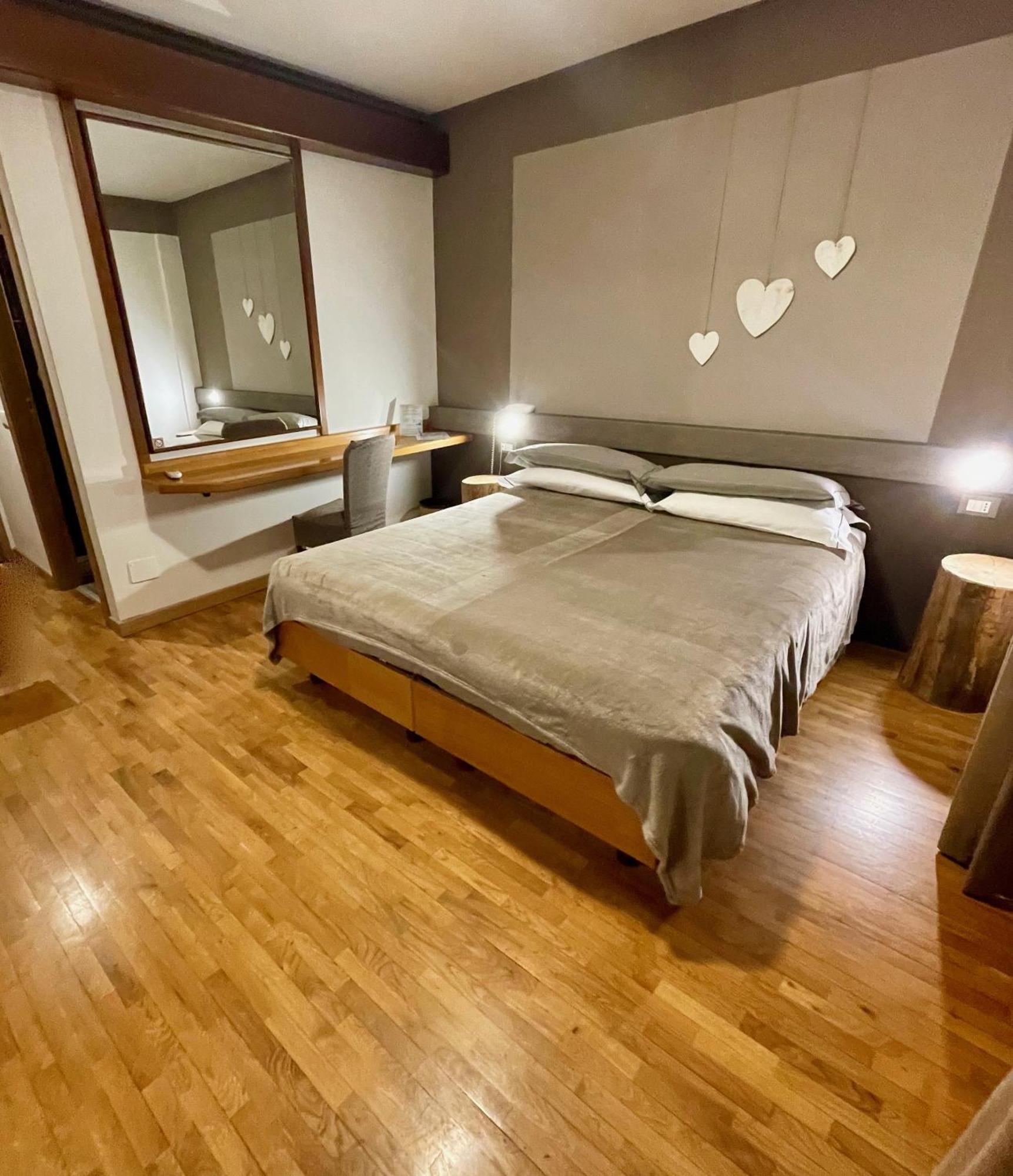 Hotel Garni Sorriso 4*